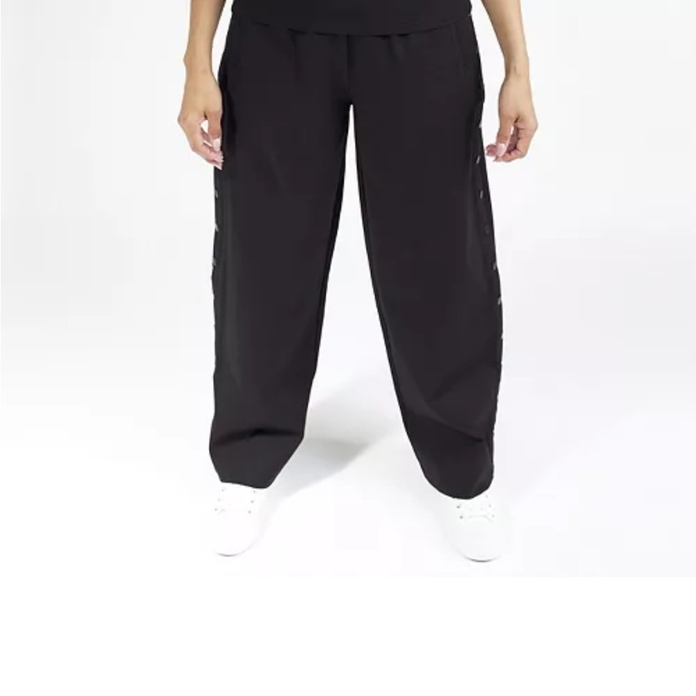 New! Sparkies Adaptive Pants With Full Side Seam Opening on Snaps Size 1X.